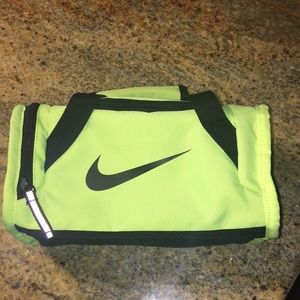 Nike Linch Duffel Bag in Neon Green